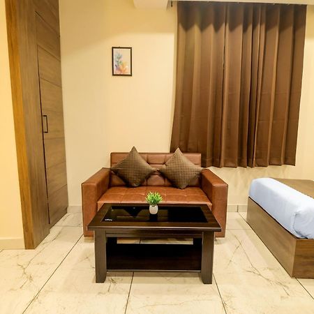Hotel Hari Dhara, 100 Meters From Har-Ki-Pauri Haridwār Extérieur photo