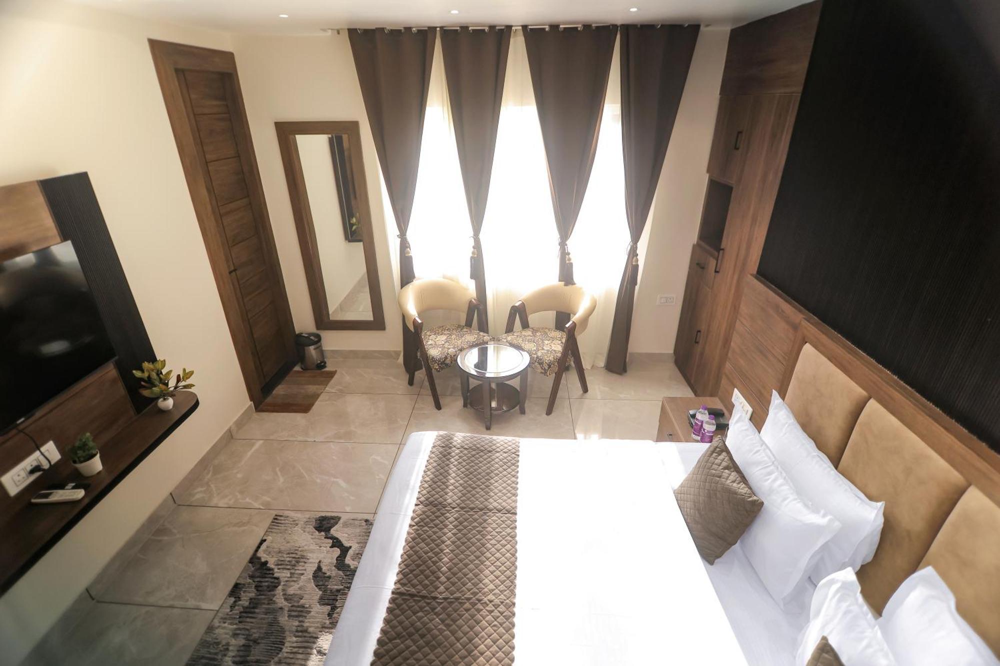 Hotel Hari Dhara, 100 Meters From Har-Ki-Pauri Haridwār Extérieur photo