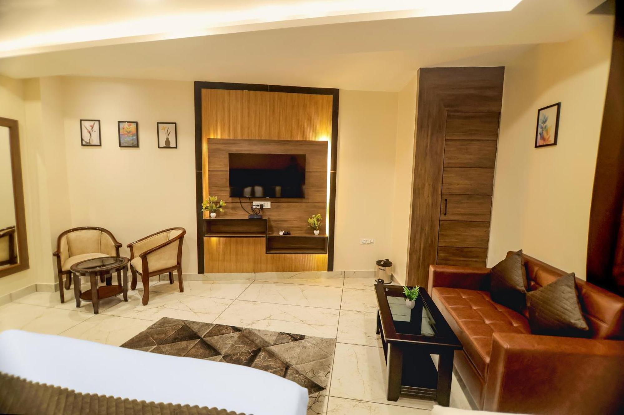 Hotel Hari Dhara, 100 Meters From Har-Ki-Pauri Haridwār Extérieur photo