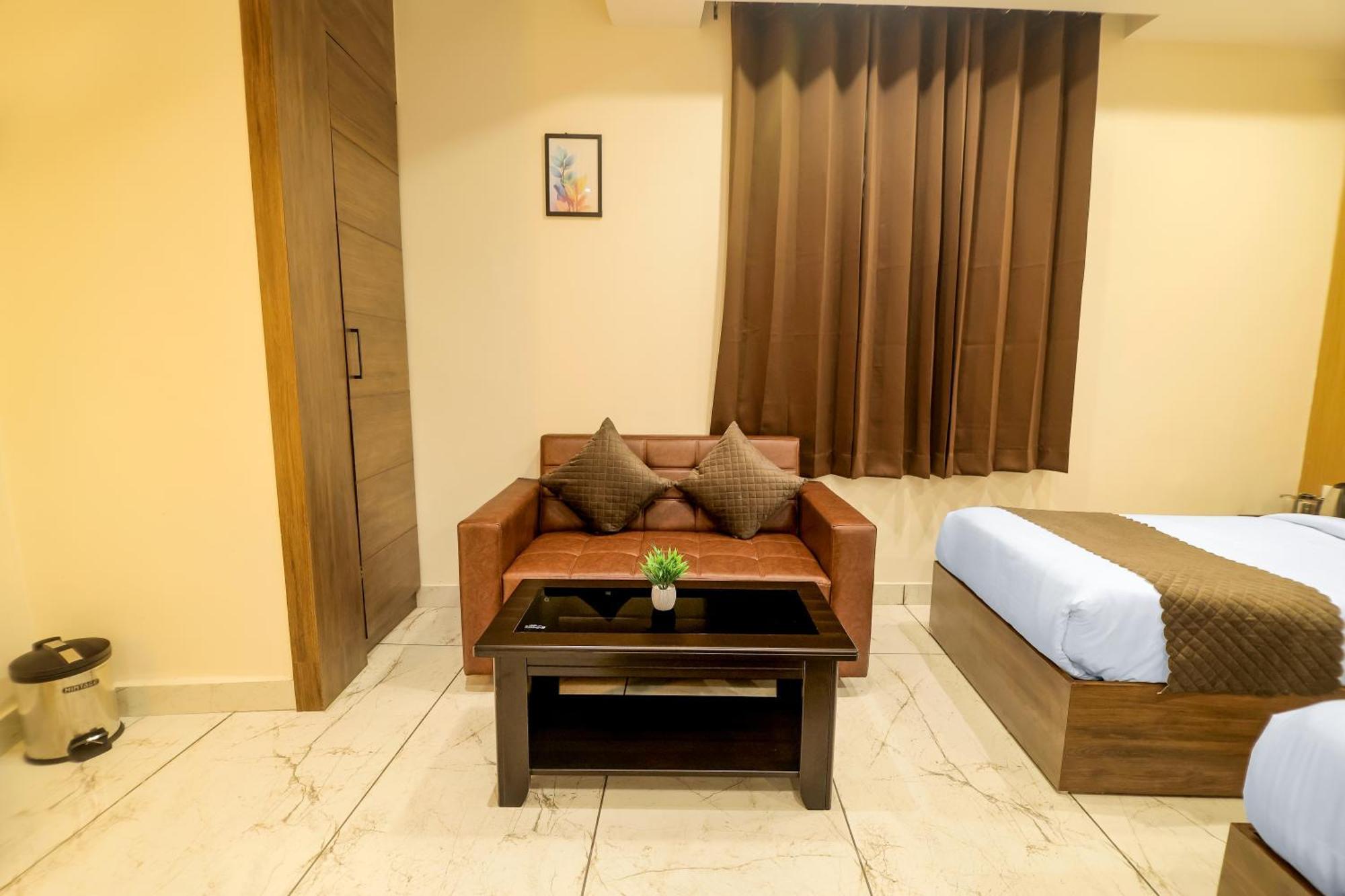 Hotel Hari Dhara, 100 Meters From Har-Ki-Pauri Haridwār Extérieur photo