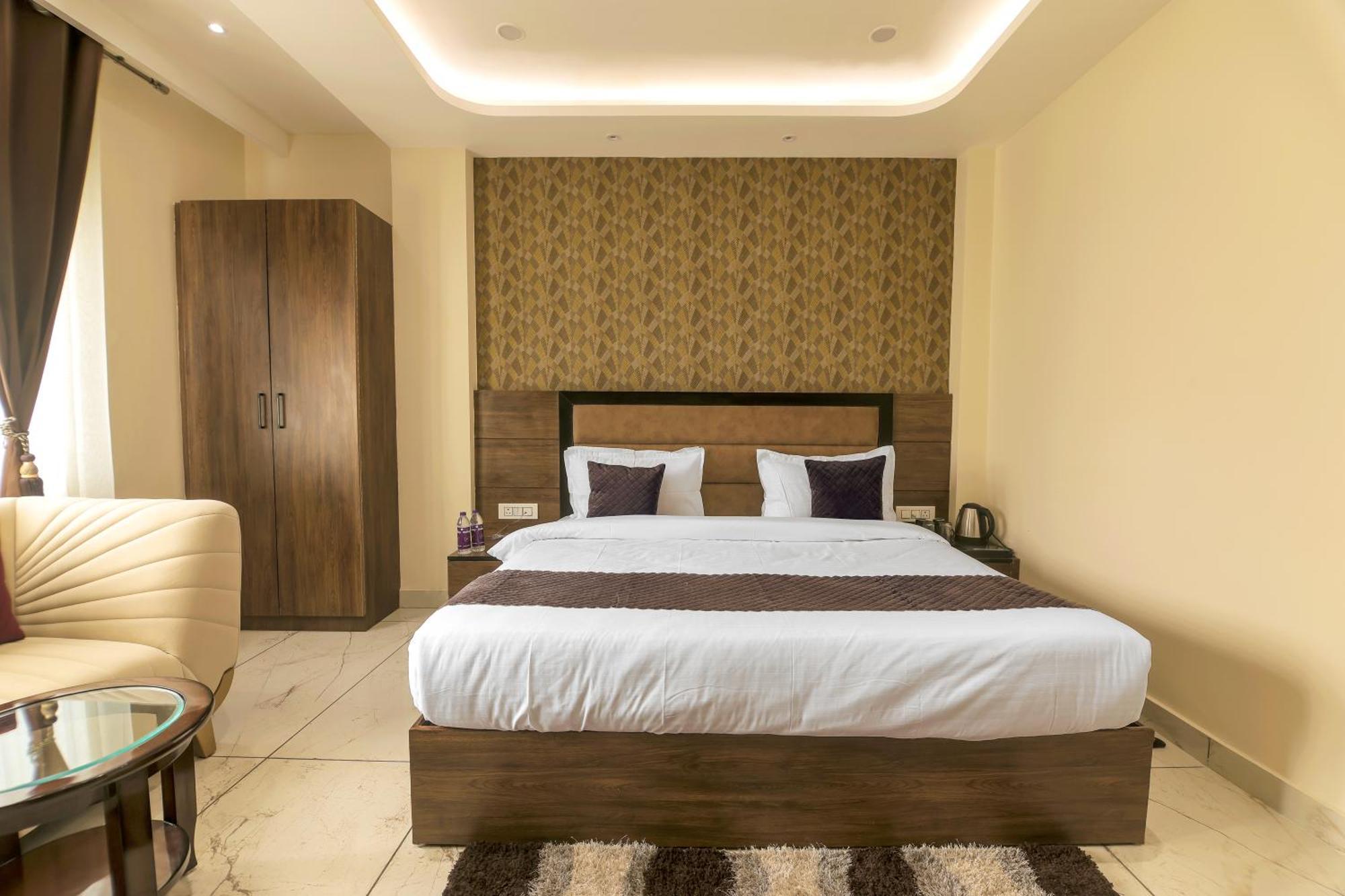 Hotel Hari Dhara, 100 Meters From Har-Ki-Pauri Haridwār Extérieur photo