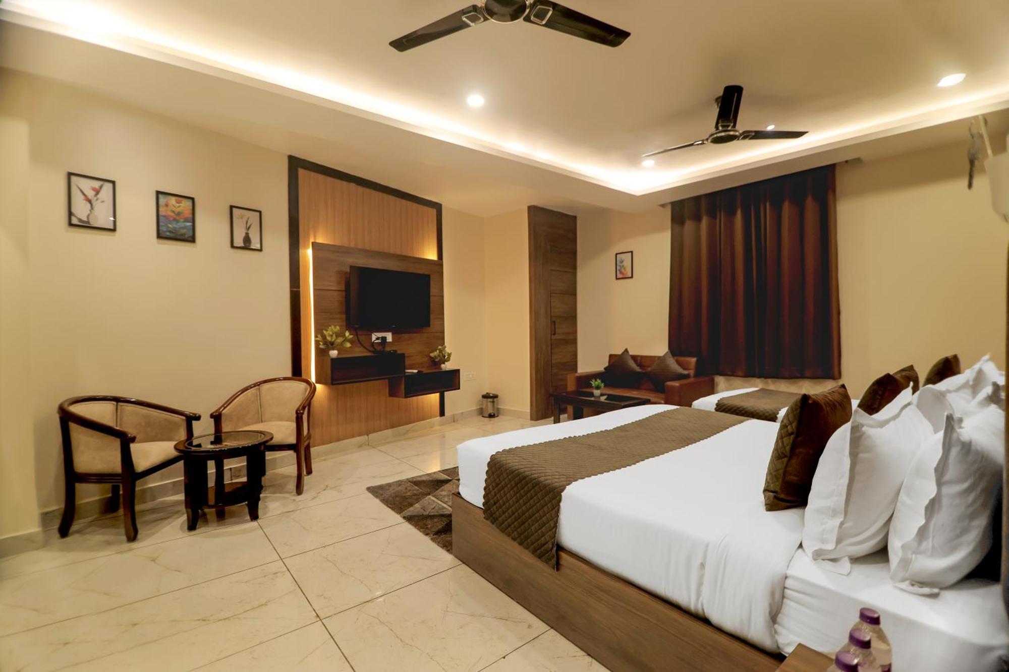 Hotel Hari Dhara, 100 Meters From Har-Ki-Pauri Haridwār Extérieur photo